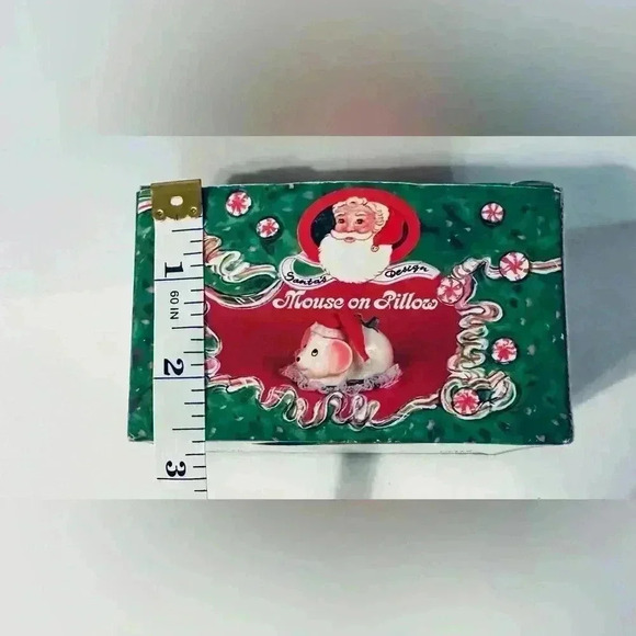 Vintage 1992 “Mouse On Pillow” Santa’s Design figurine. Brand new in box. - Picture 11 of 11